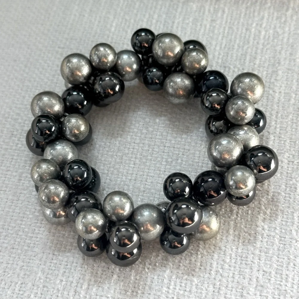 Beaded Bangle - Picture 1 of 3